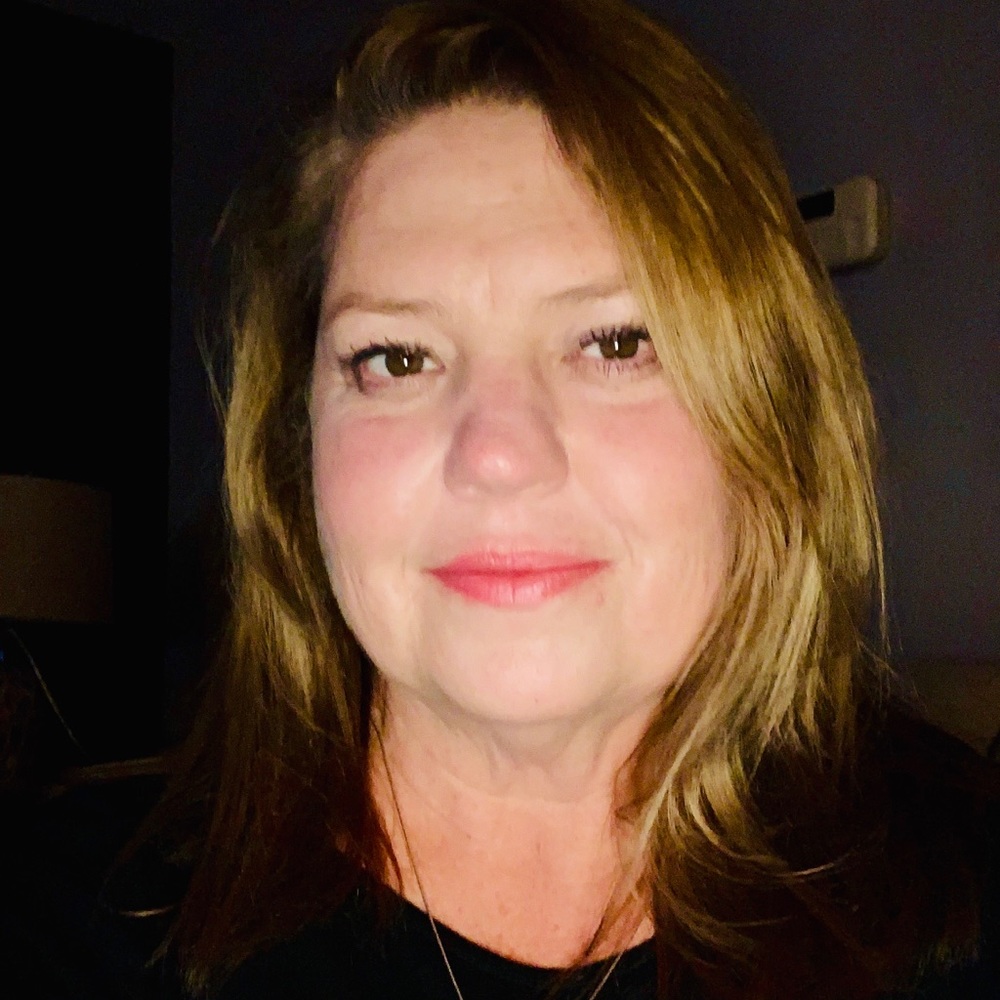 Meet your Posher, Carol